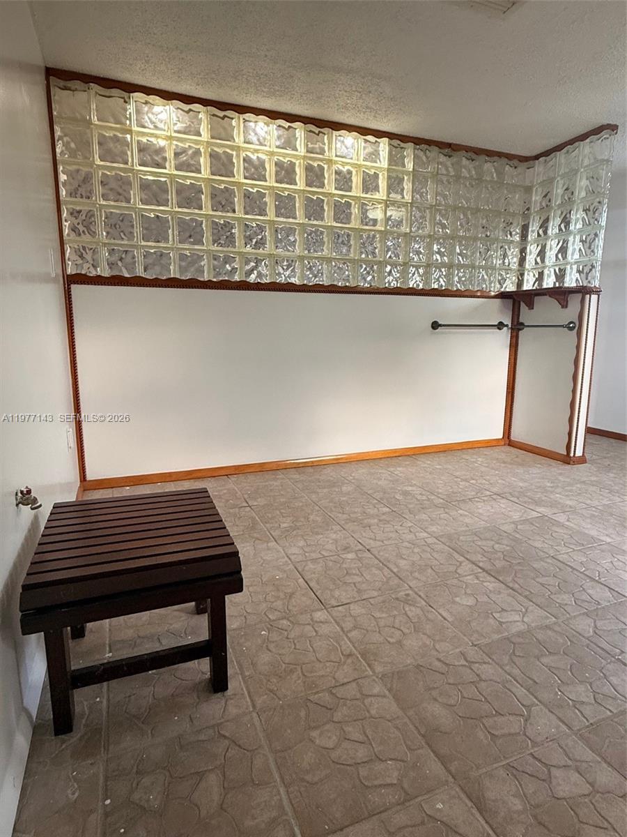 Sebring Lakes Acres - Residential Lease