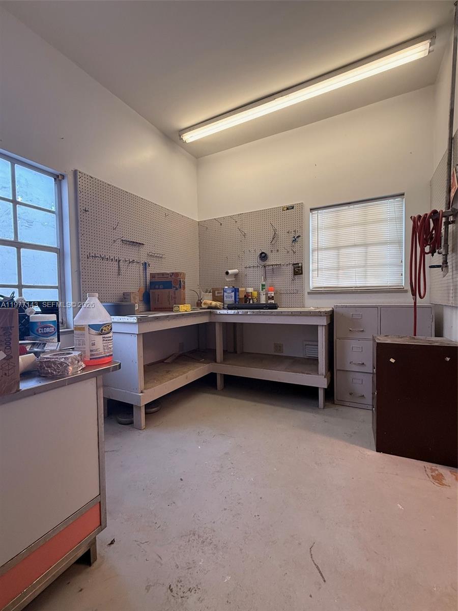 Sebring Lakes Acres - Residential Lease