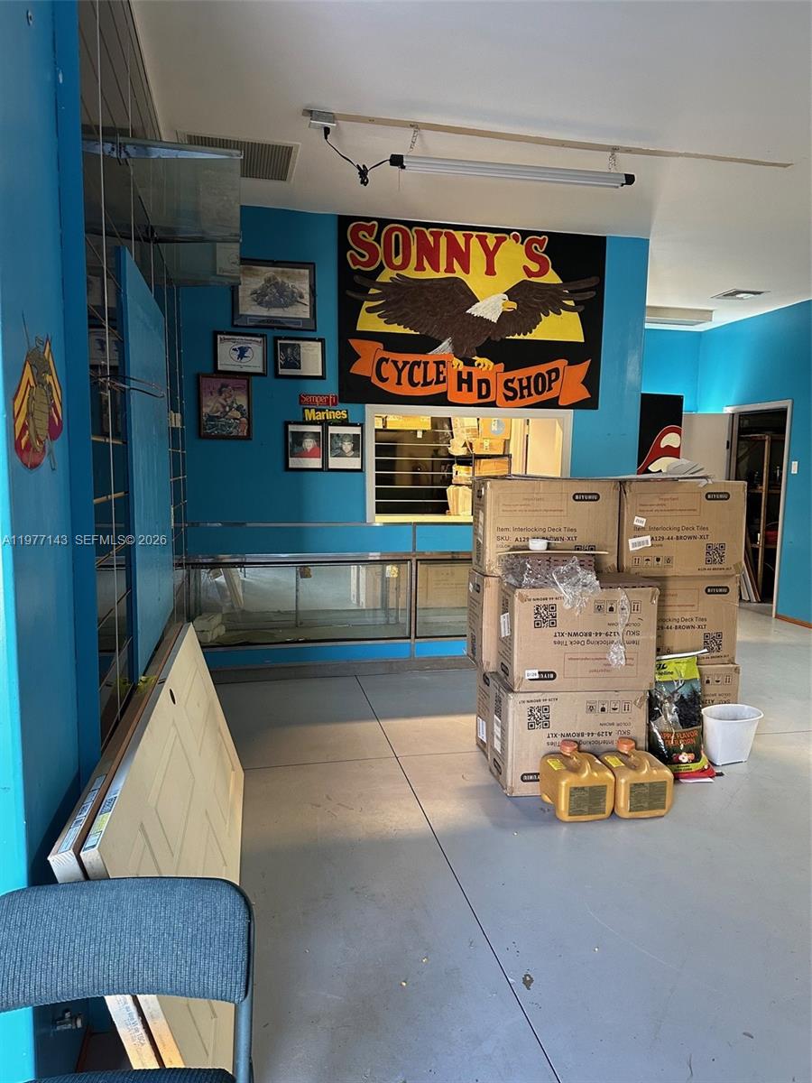 Sebring Lakes Acres - Residential Lease