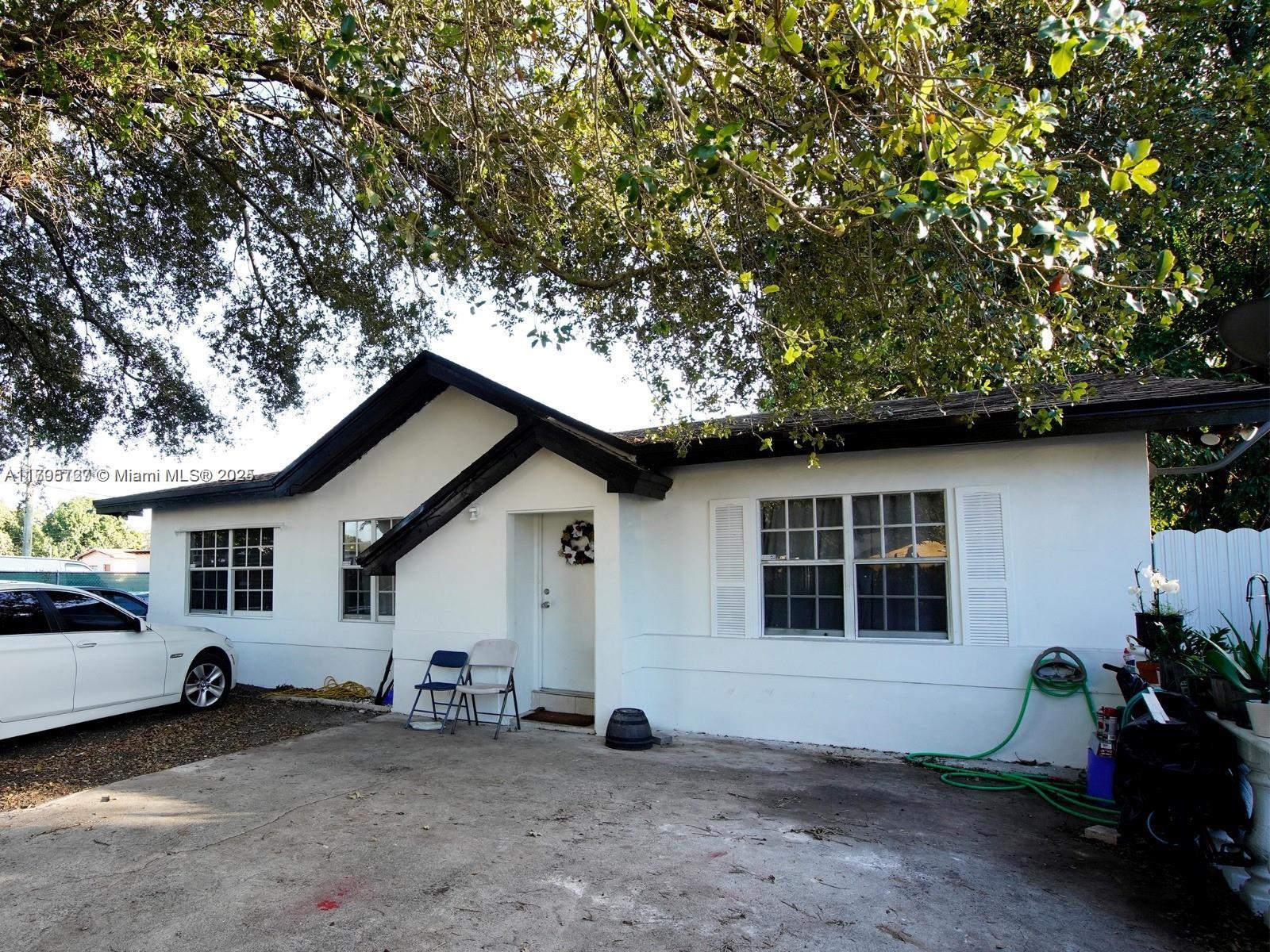 Property for Sale at 2500 Nw 91st St, Miami, Broward County, Florida - Bedrooms: 8 
Bathrooms: 5  - $780,000