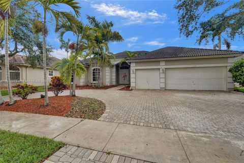 1463 SW 156th Way Pembroke Pines FL 33027