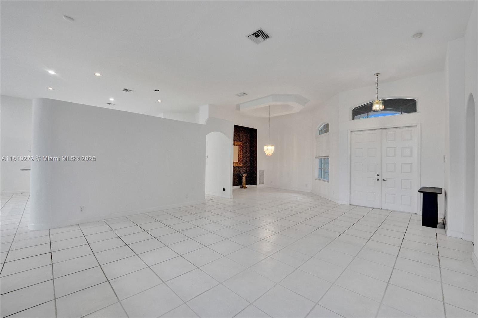 1463 SW 156th Way