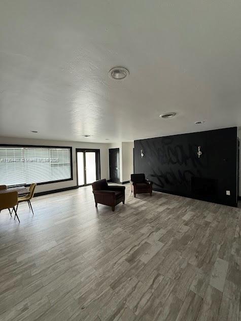 MILLER HEIGHTS SEC 1 - Residential Lease