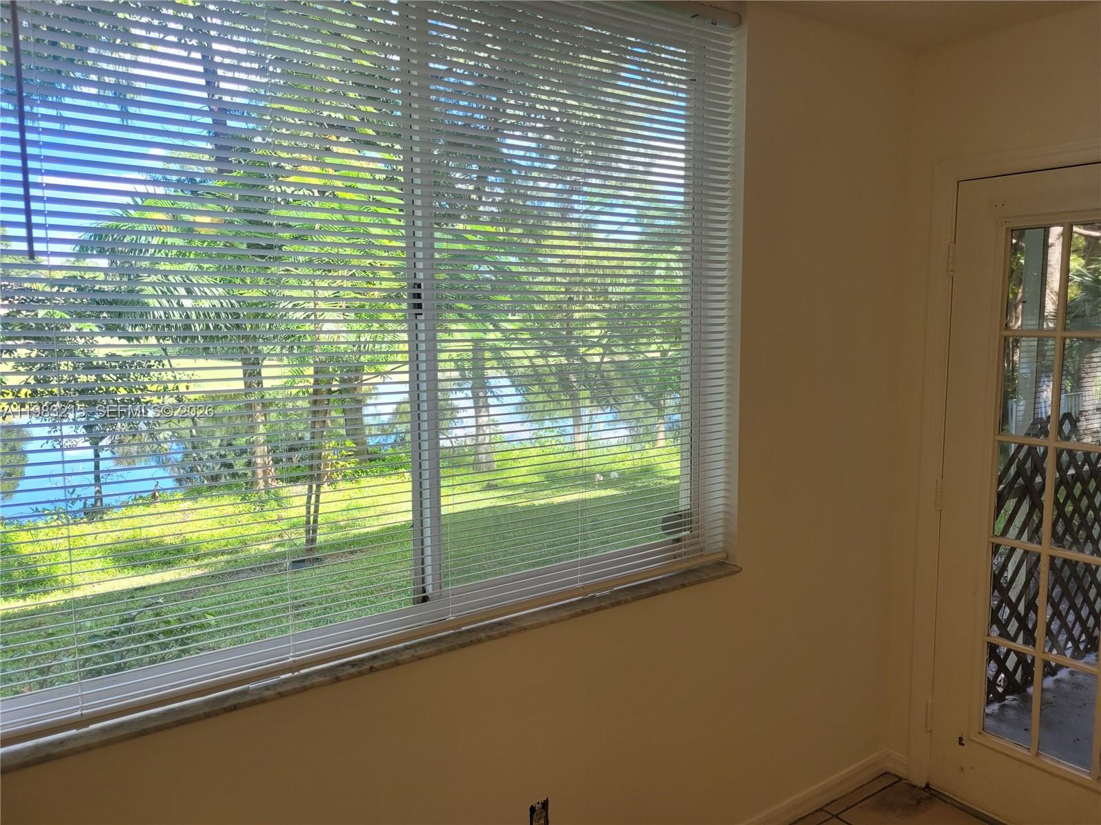 WINDWARD LAKES CONDO - Residential Lease