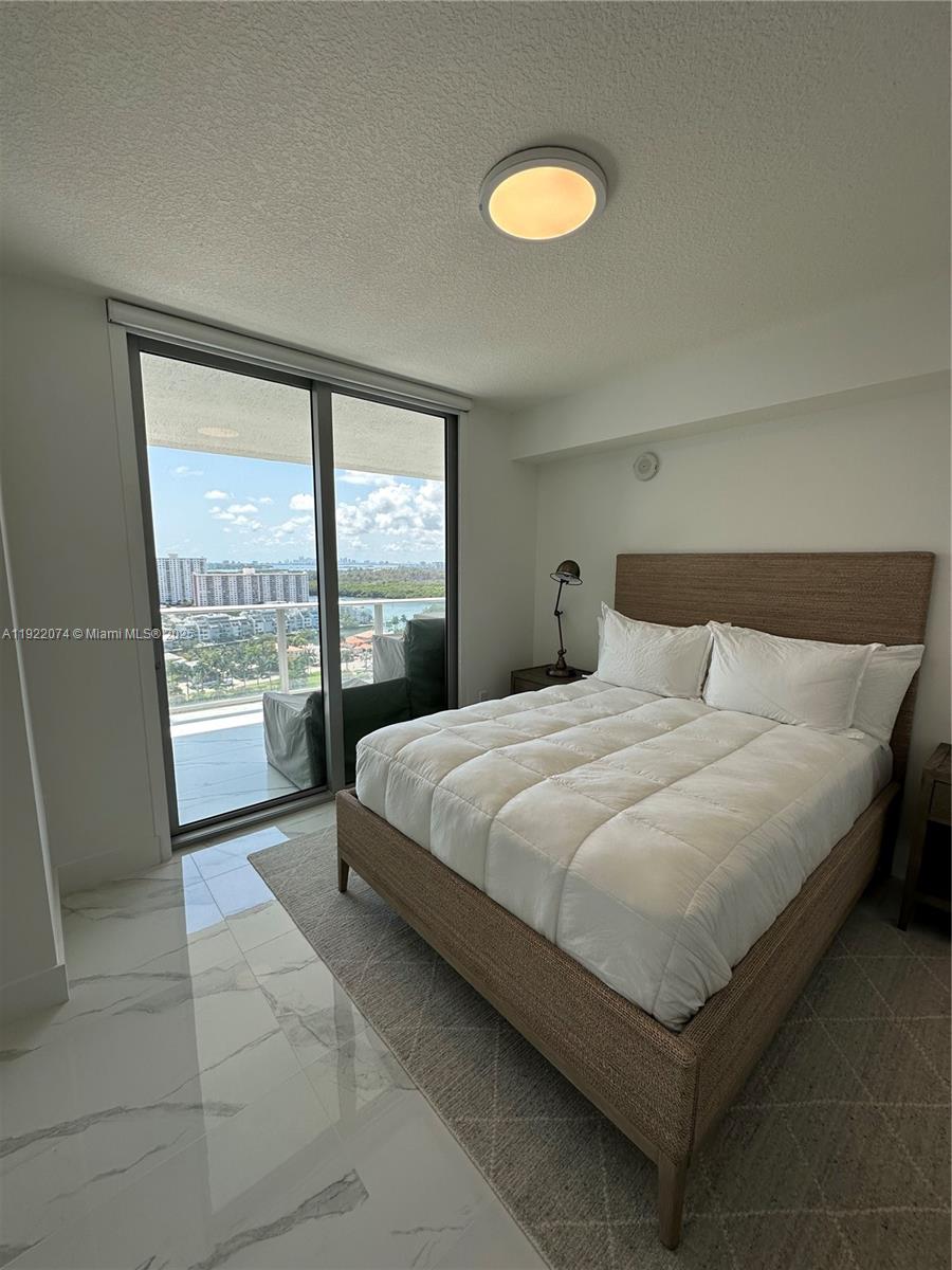 PARQUE TOWERS CONDO - Residential Lease
