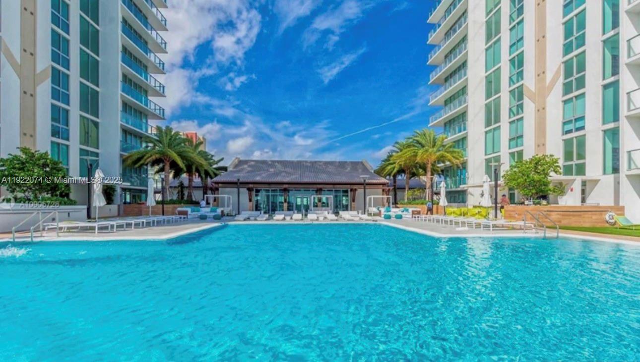 330 Sunny Isles Blvd 5-2002