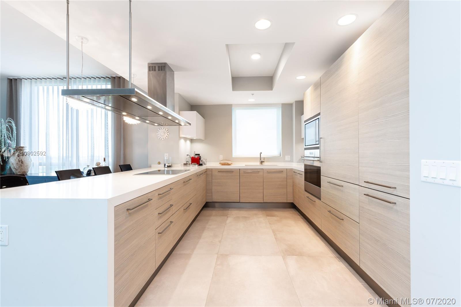 MARINA PALMS RESIDENCES S - Residential