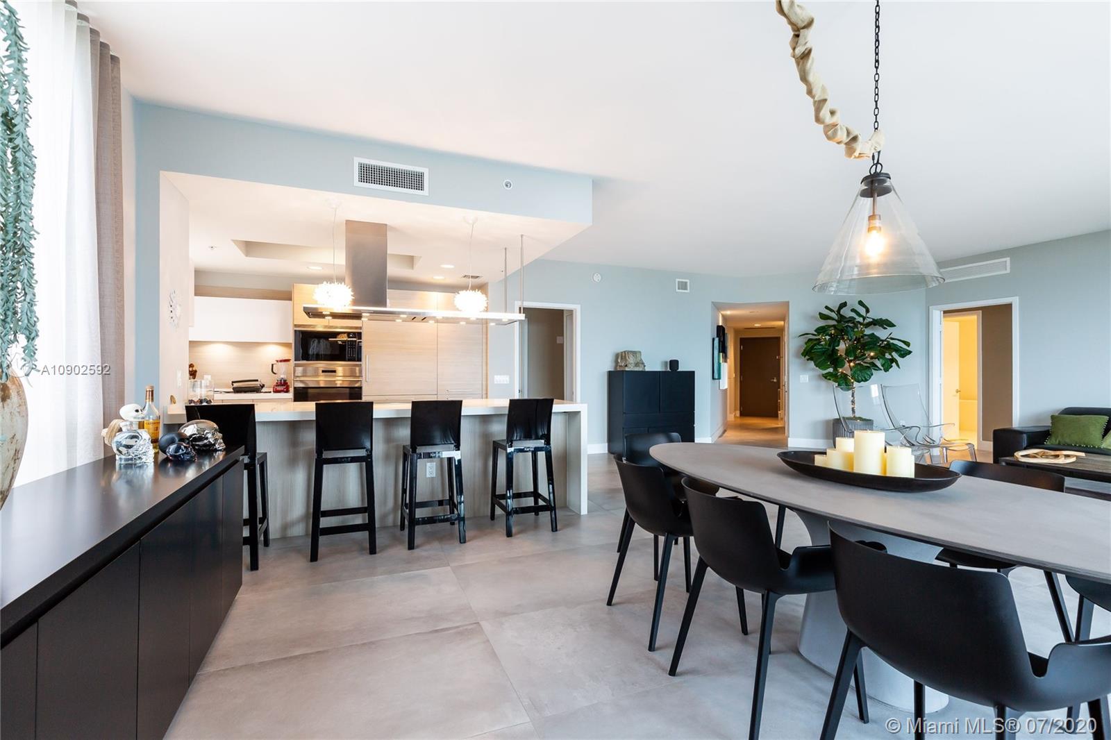 MARINA PALMS RESIDENCES S - Residential