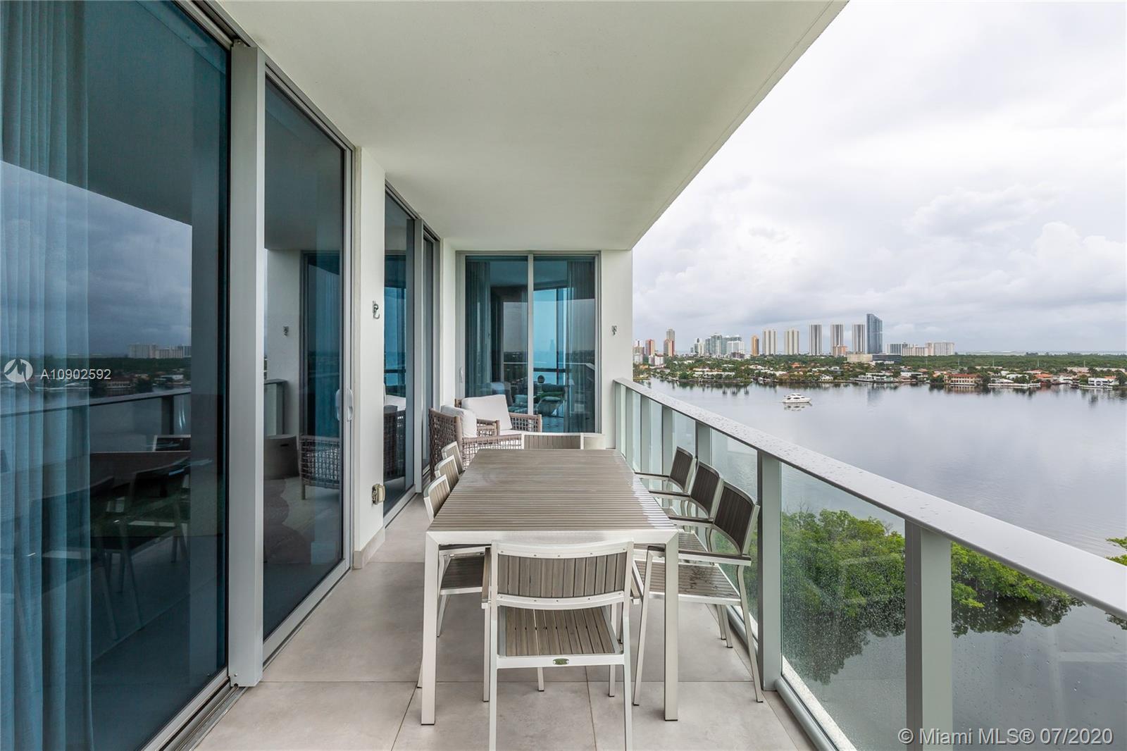 MARINA PALMS RESIDENCES S - Residential