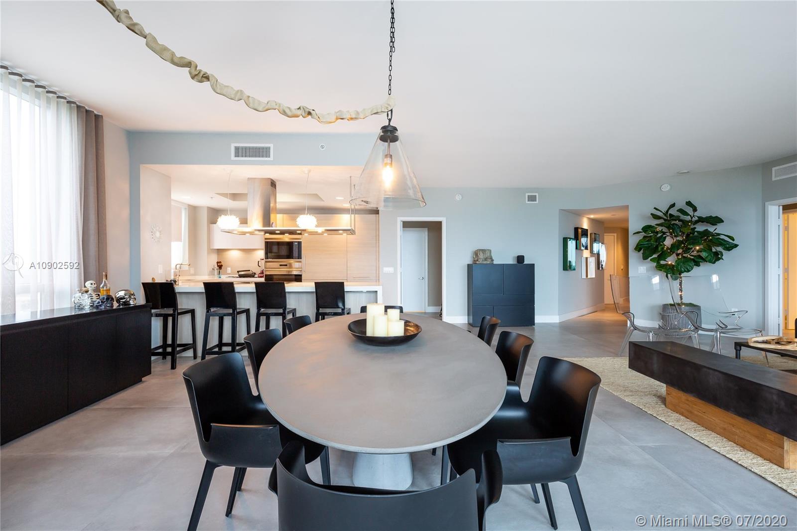 MARINA PALMS RESIDENCES S - Residential