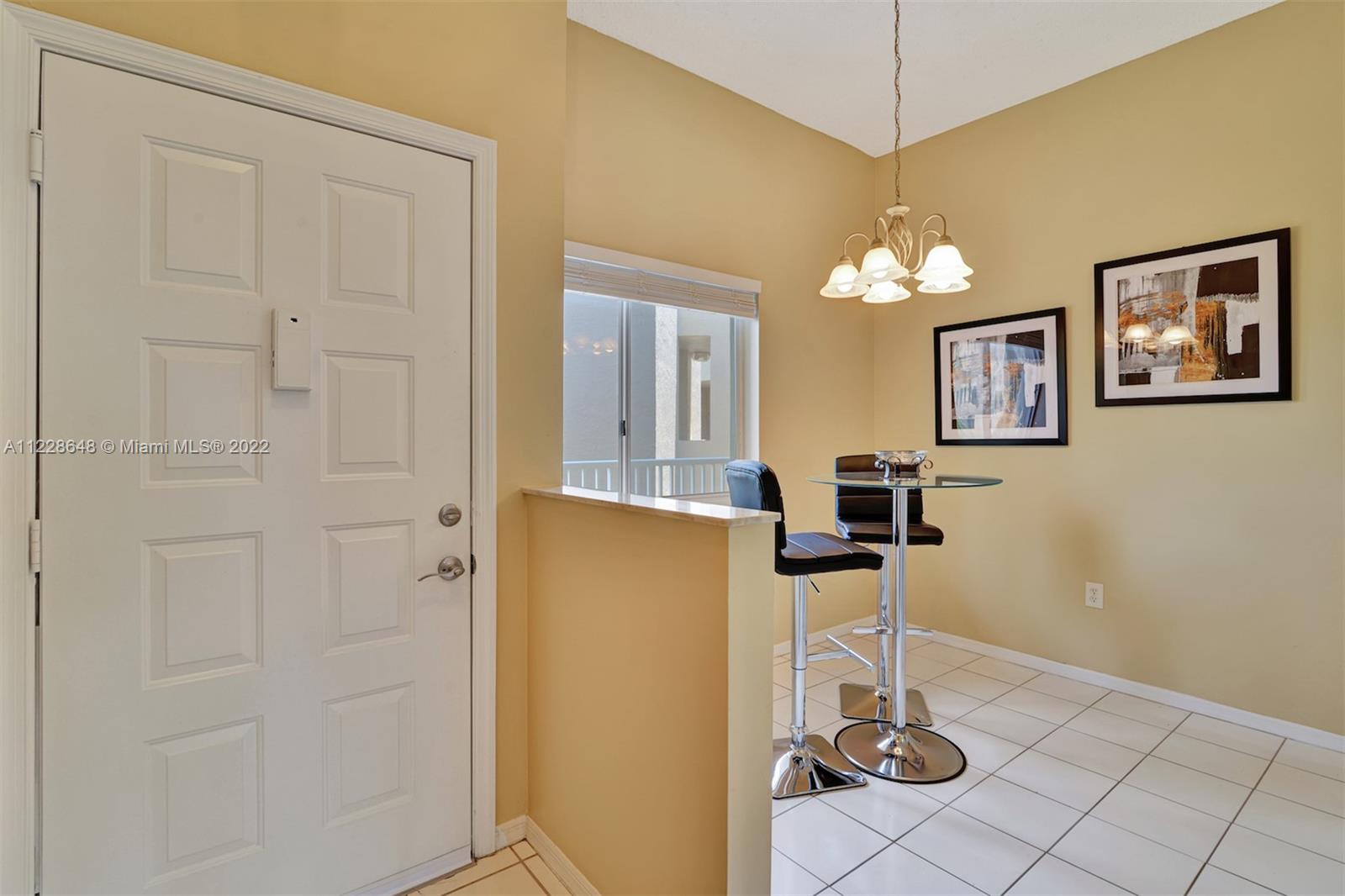 TRENT A CONDO - Residential