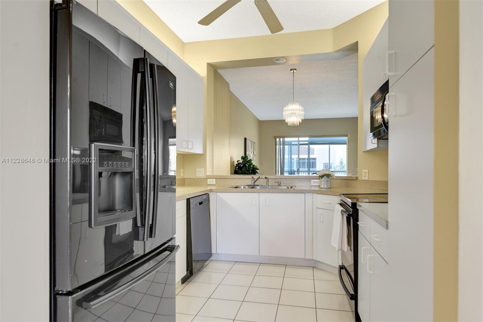 TRENT A CONDO - Residential