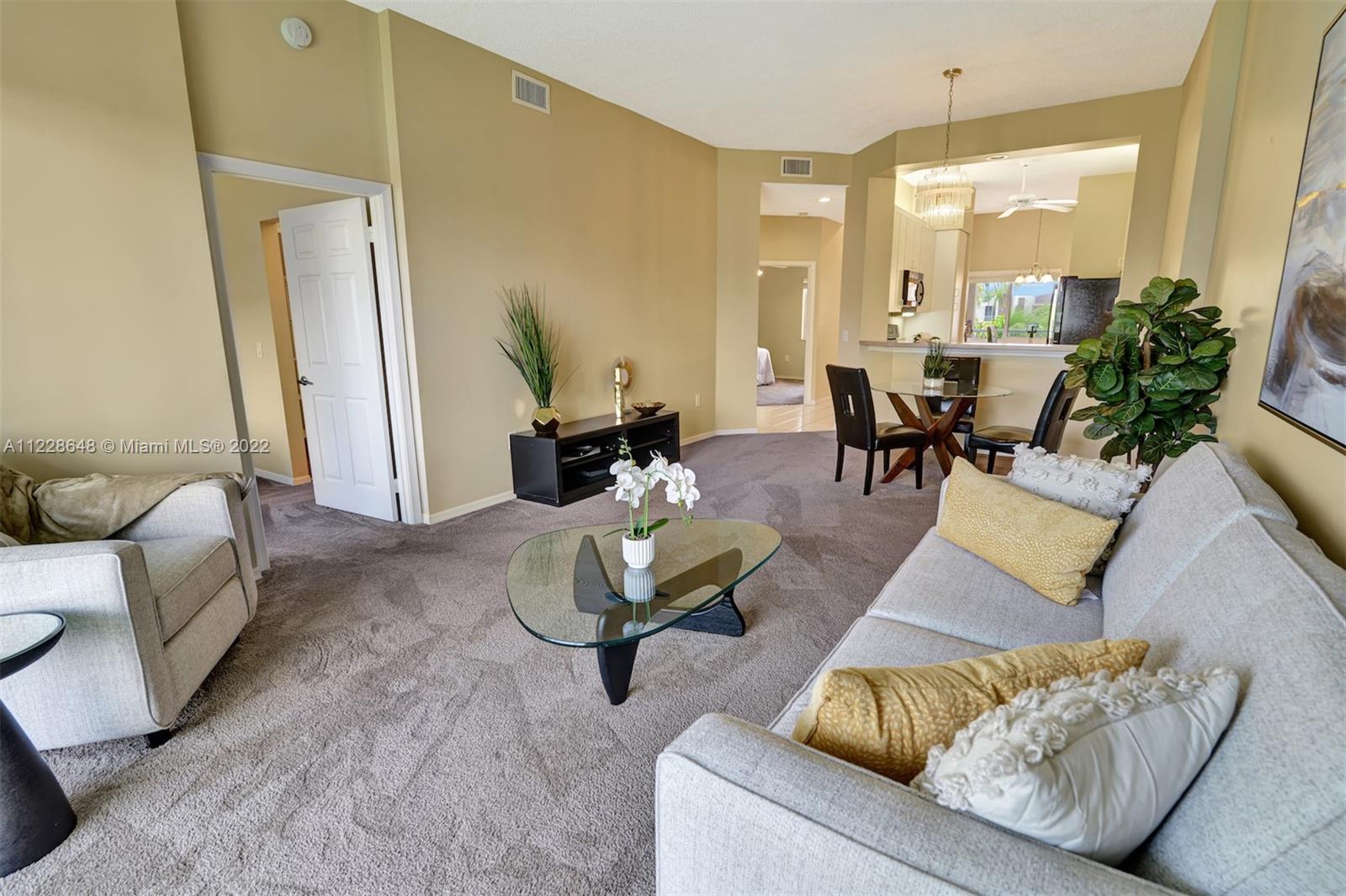 TRENT A CONDO - Residential