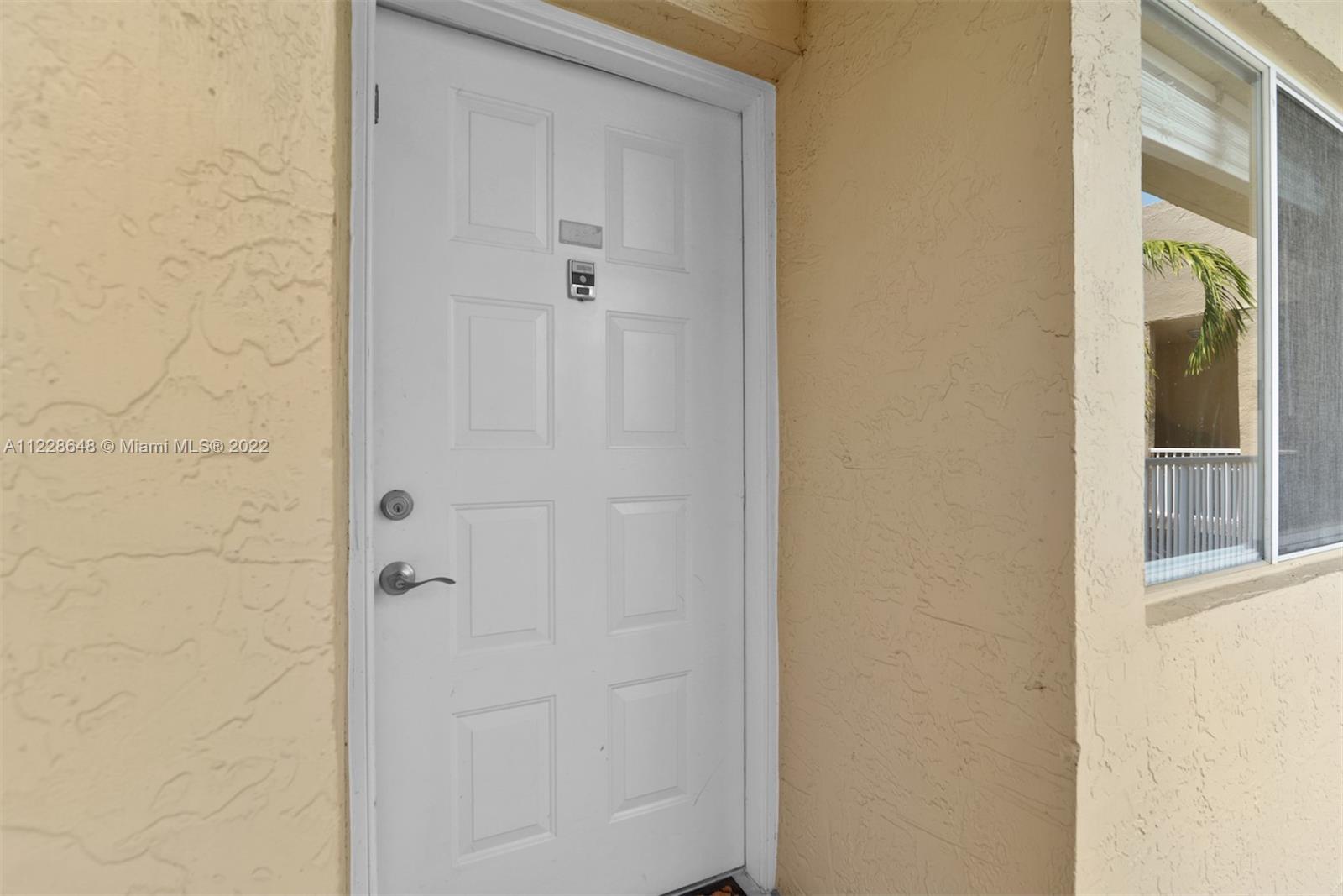 TRENT A CONDO - Residential