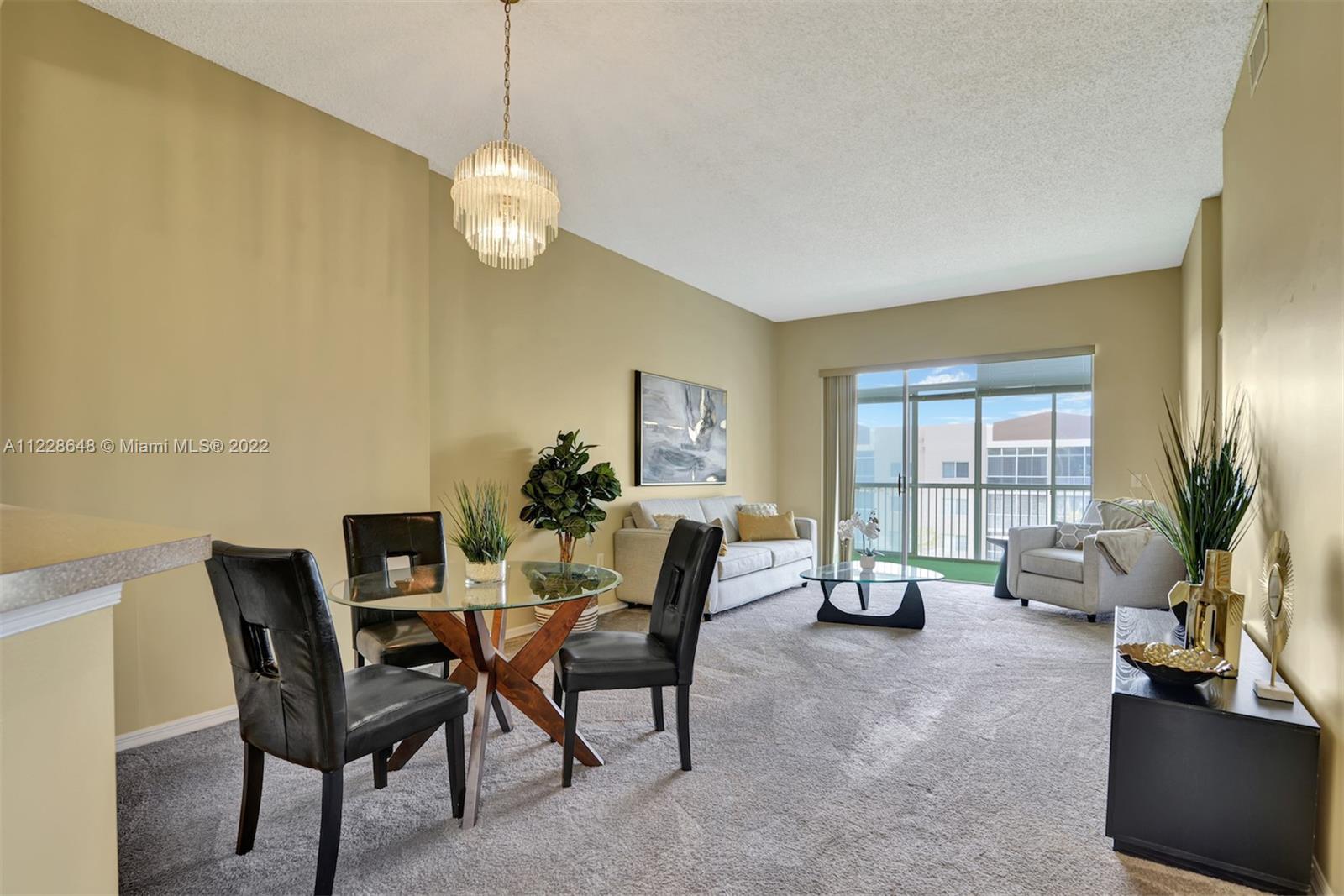 TRENT A CONDO - Residential