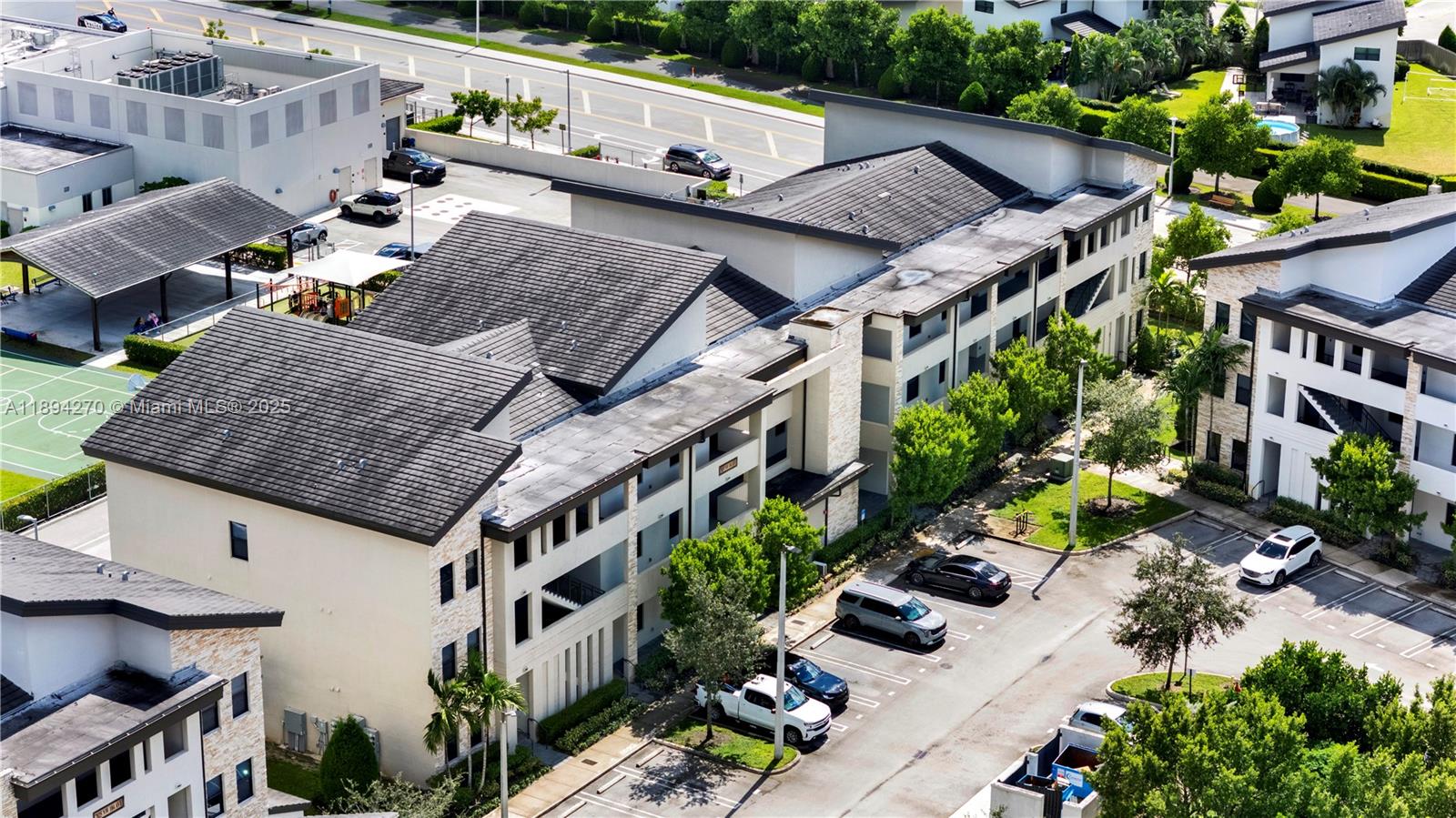 APEX AT PARK CENTRAL COND - Residential