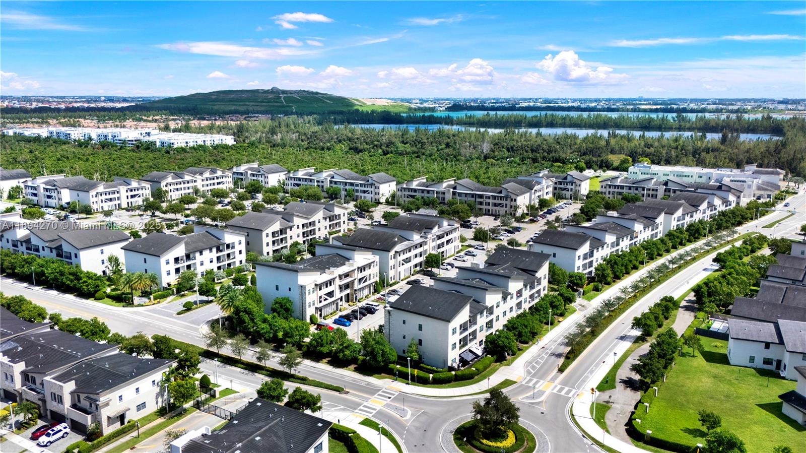 APEX AT PARK CENTRAL COND - Residential