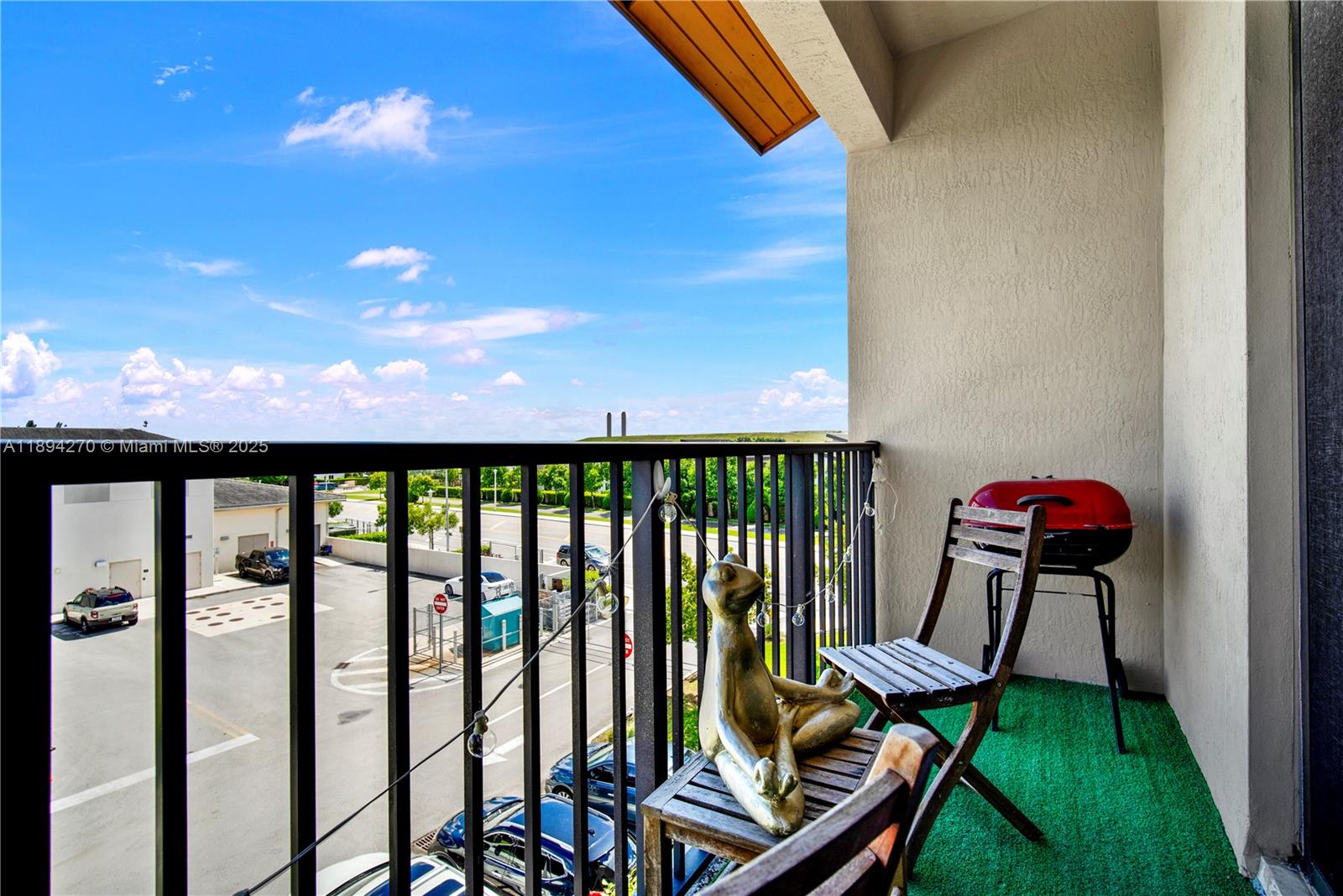 APEX AT PARK CENTRAL COND - Residential