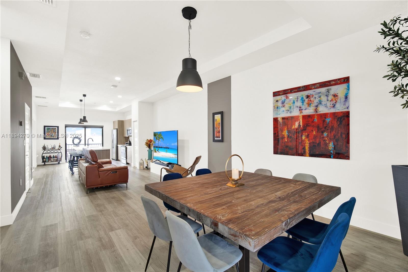 APEX AT PARK CENTRAL COND - Residential