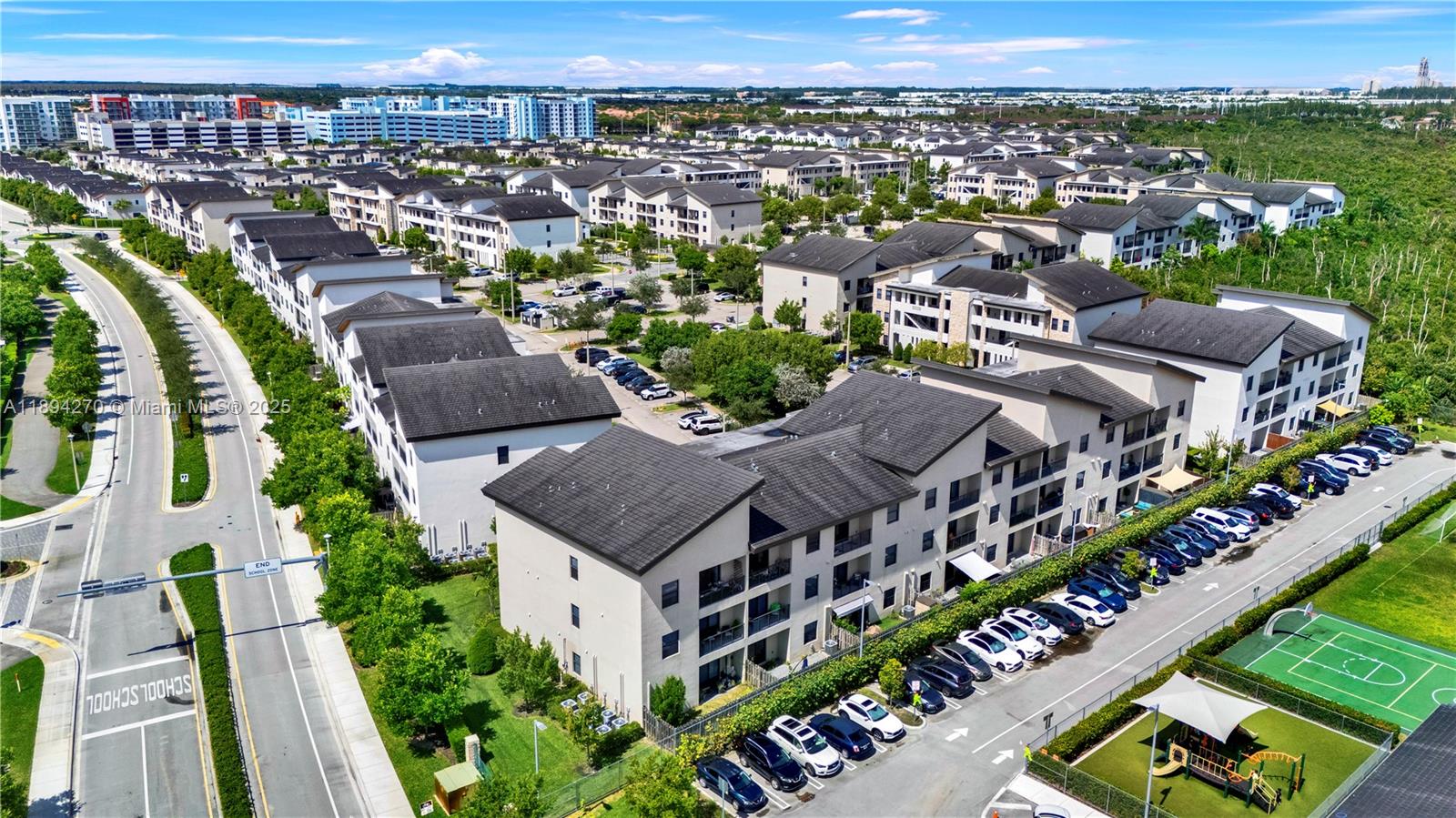 APEX AT PARK CENTRAL COND - Residential