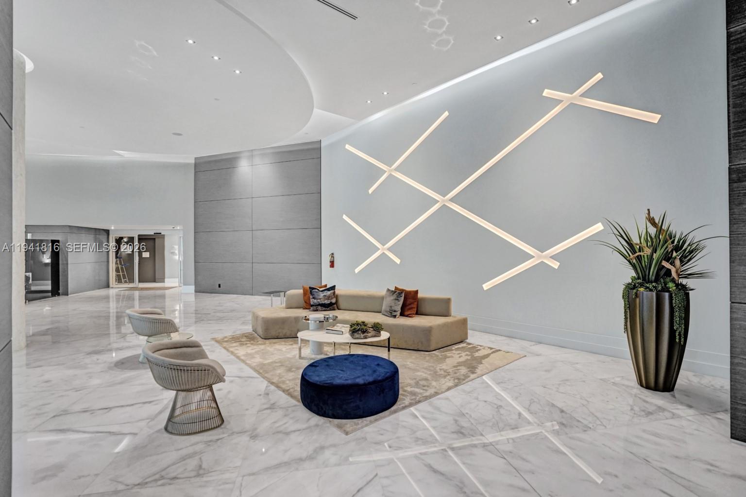 PARC CENTRAL AVENTURA EAS - Residential