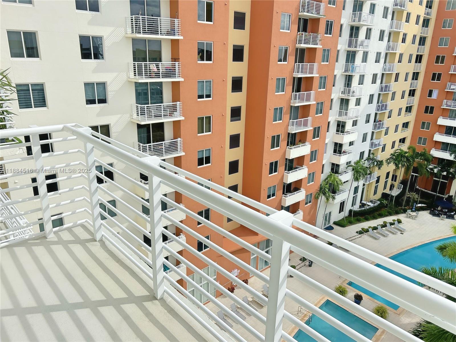VENTURE AT AVENTURA EAST - Residential Lease