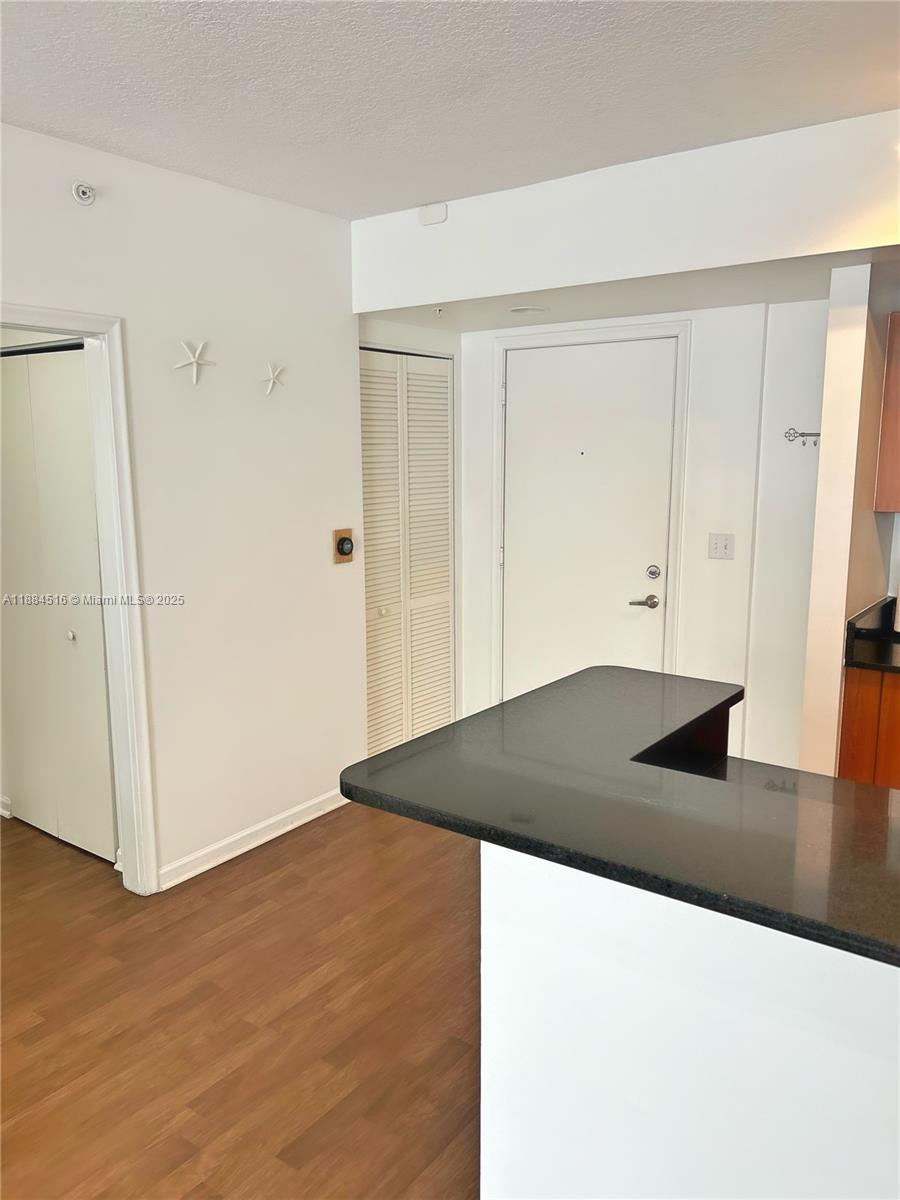 VENTURE AT AVENTURA EAST - Residential Lease
