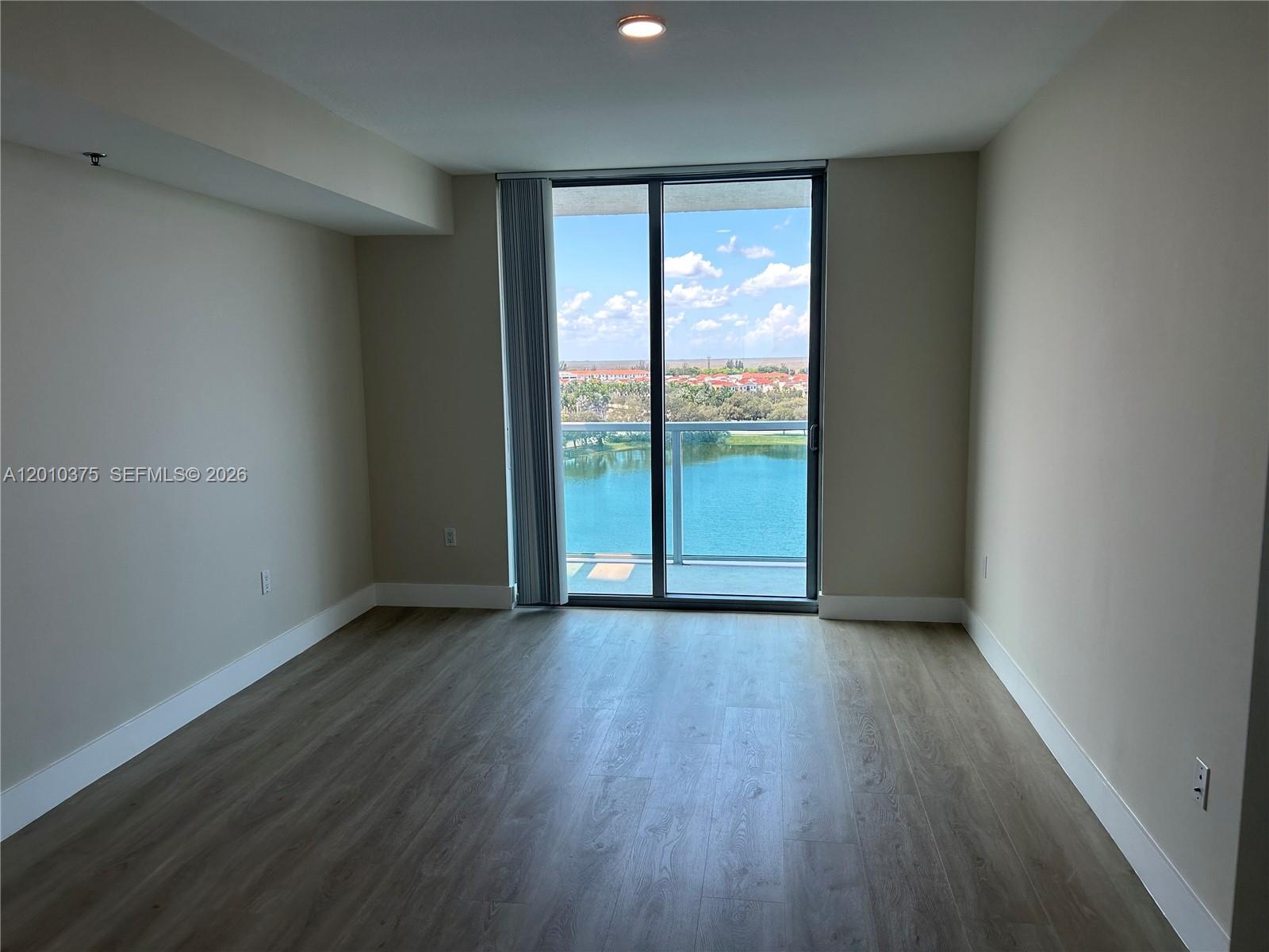 2681 N Flamingo Rd 1102S