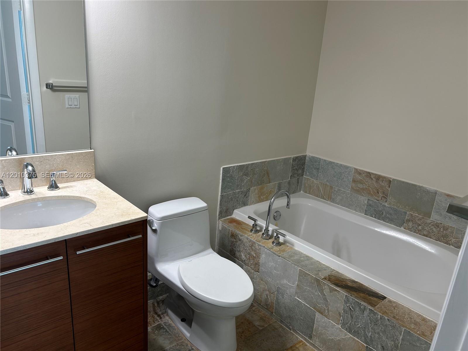 2681 N Flamingo Rd 1102S