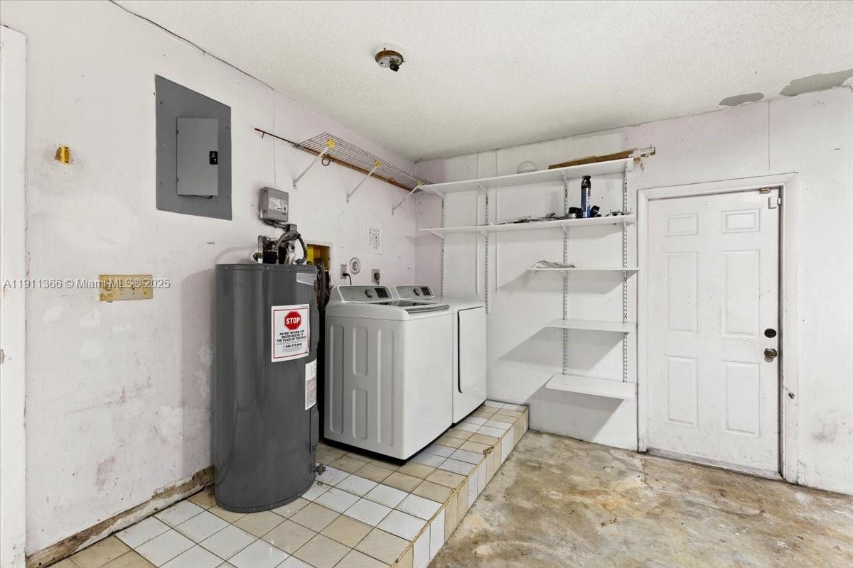 CARVER RANCHES REV PLAT - Residential