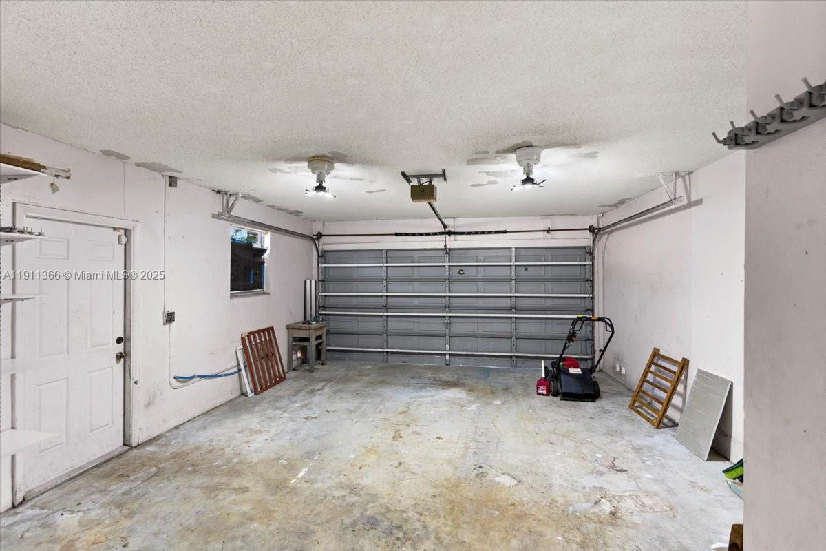 CARVER RANCHES REV PLAT - Residential