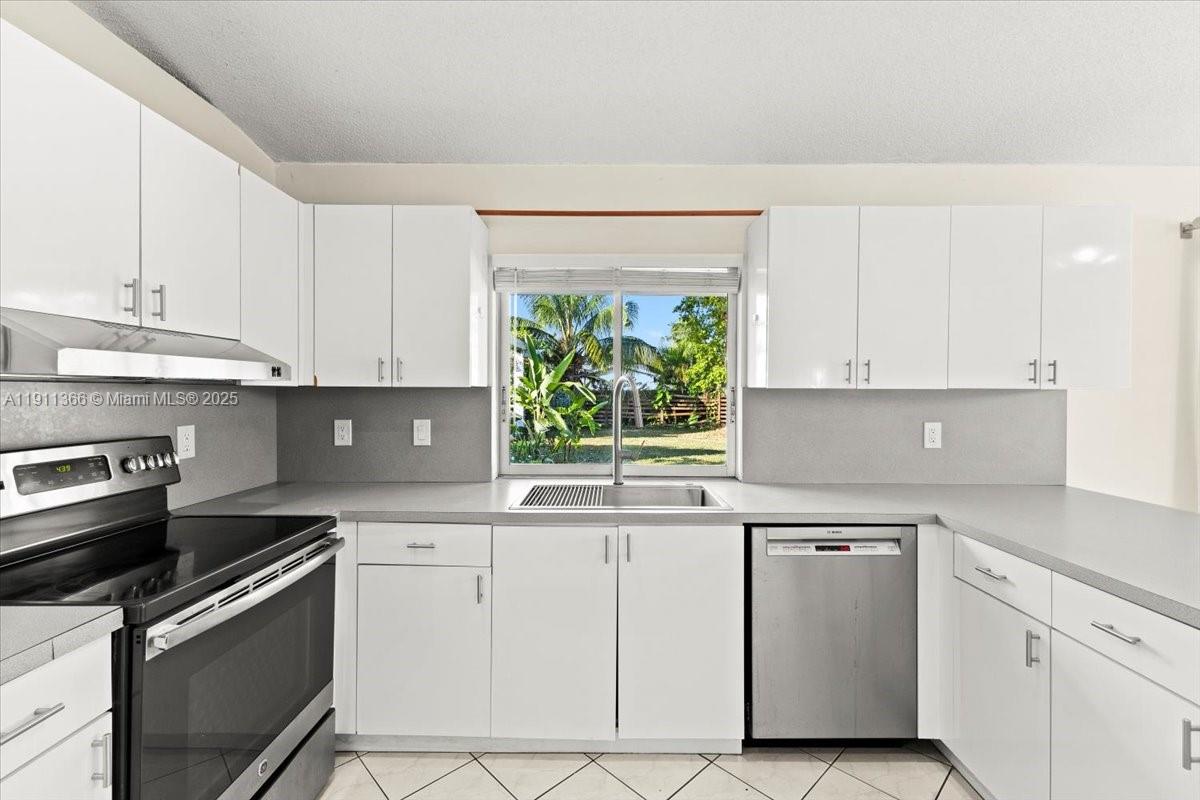 CARVER RANCHES REV PLAT - Residential