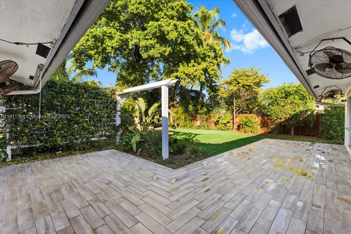 CARVER RANCHES REV PLAT - Residential