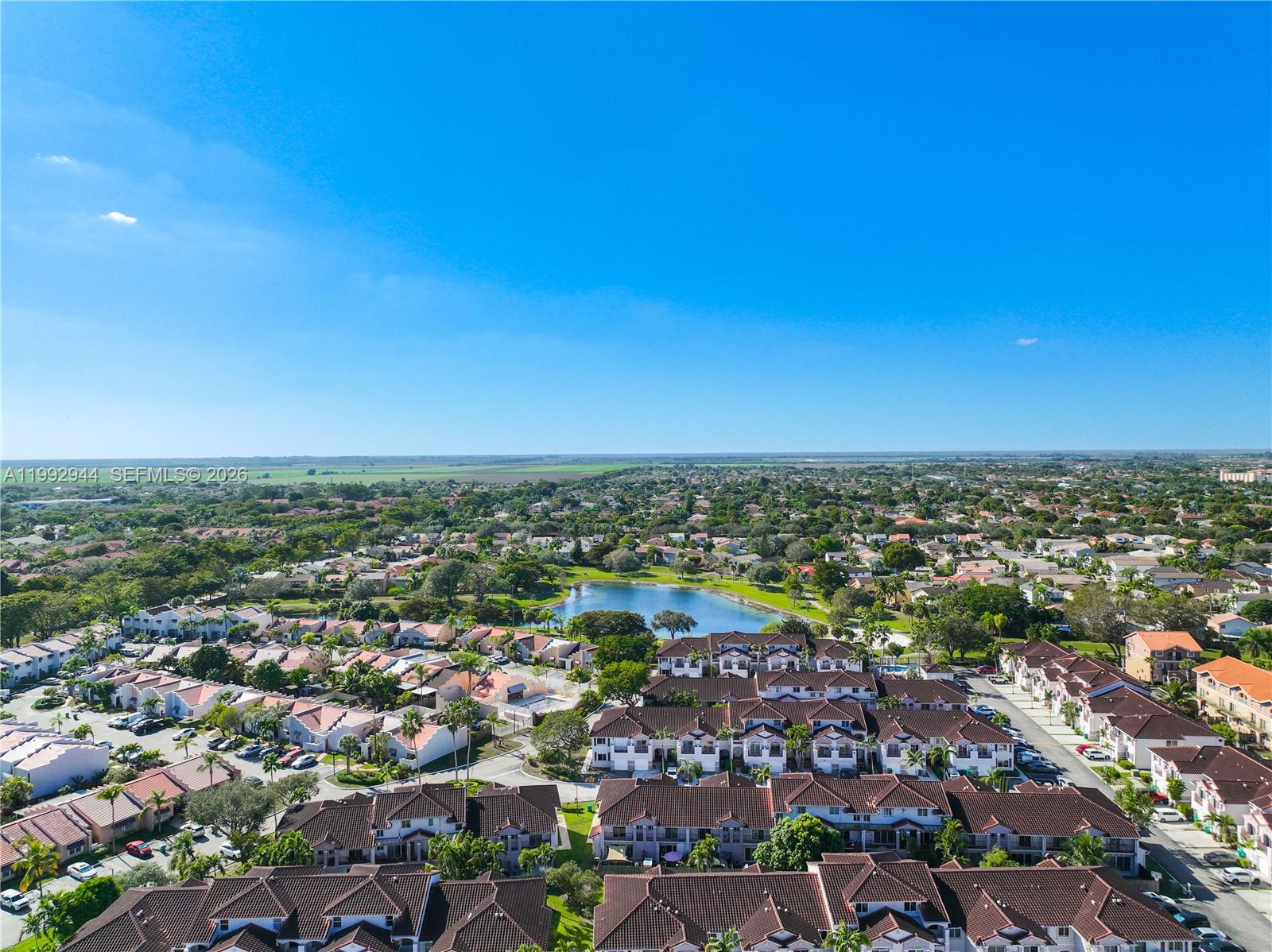 VILLAS AT THE HAMMOCKS CO - Residential