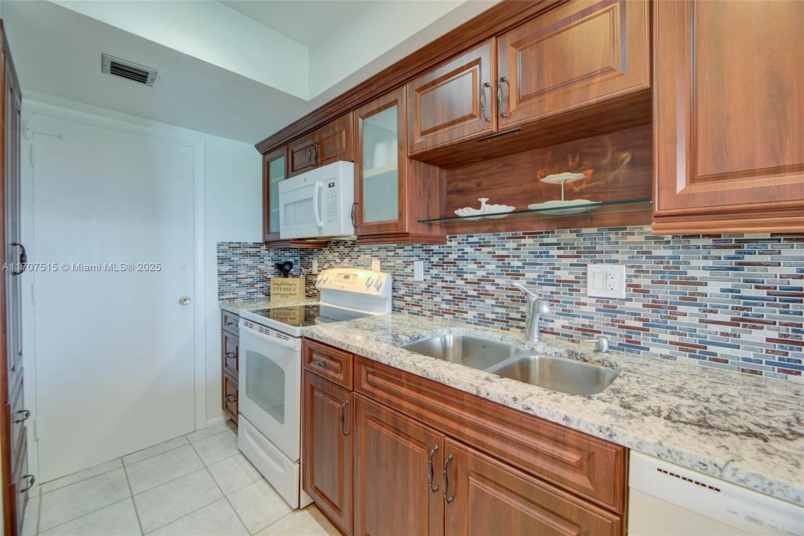 FAIRWAYS RIVIERA CONDO - Residential