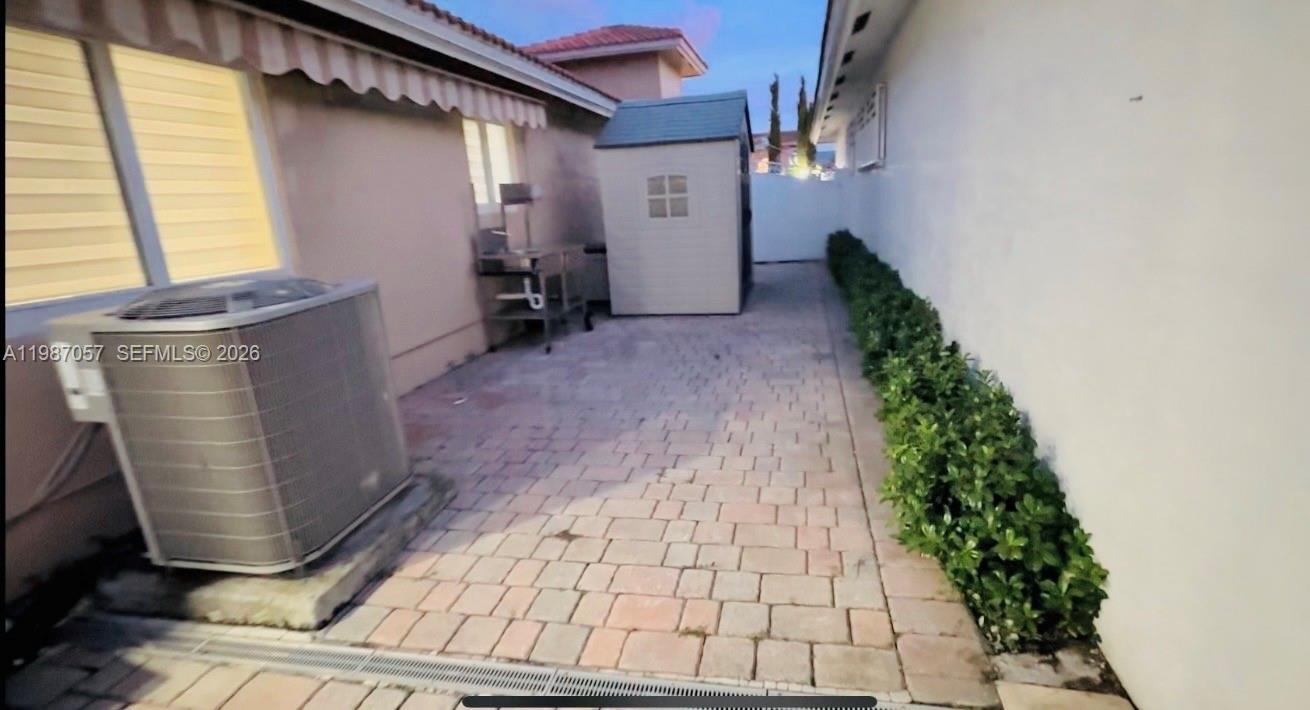 BERKSHIRE SUB - Residential