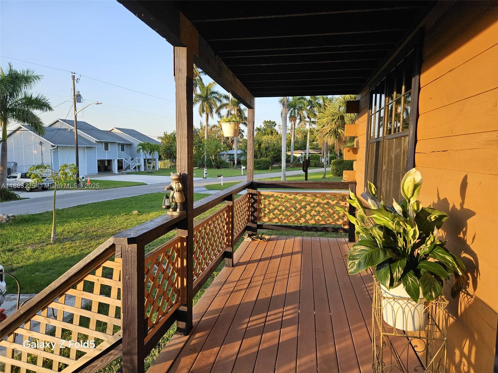 Rainbow Groves - Residential