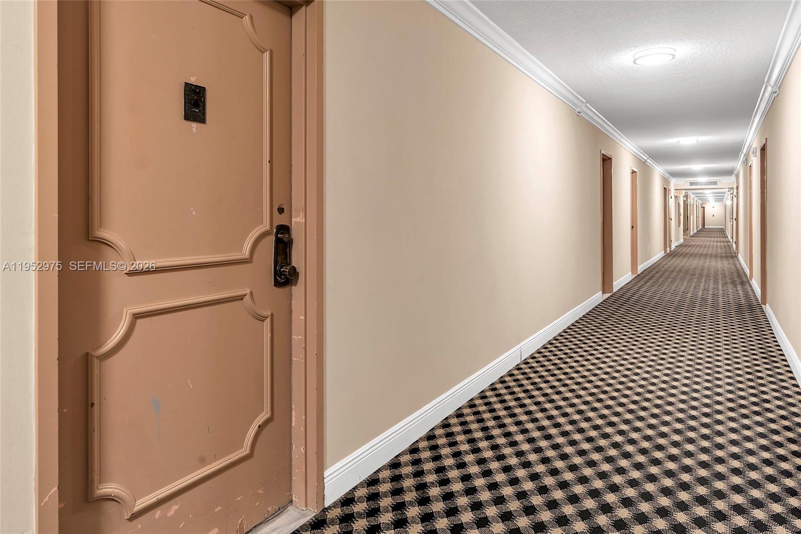 PLAZA TOWERS NORTH CONDO - Residential