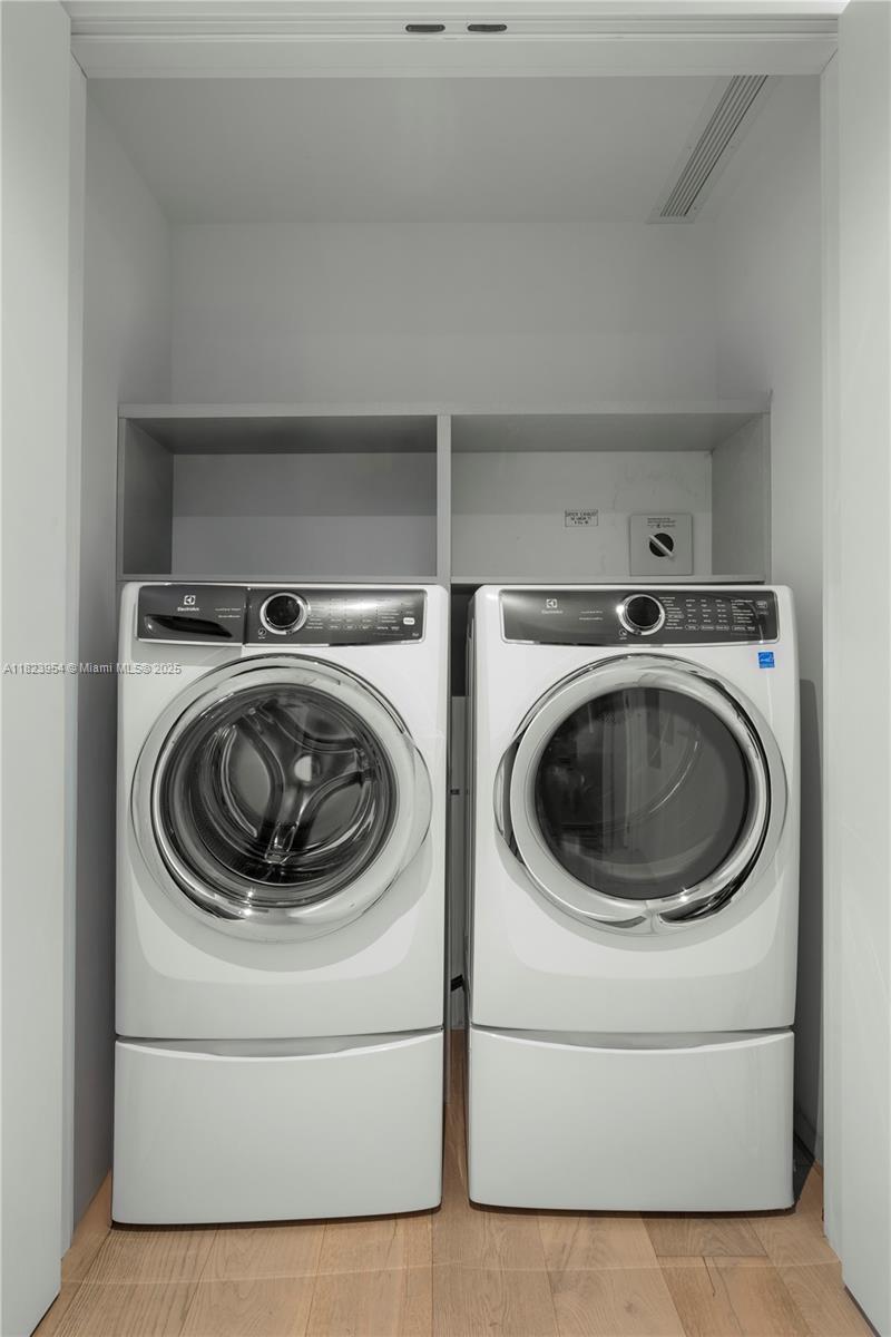 8701 COLLINS AVE CONDO - Residential Lease