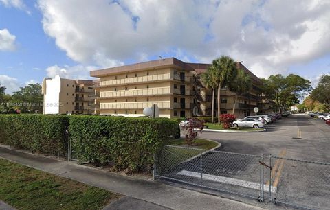 Photo of 6555 W Broward Blvd #104, Plantation, FL 33317 (MLS # A11885458)