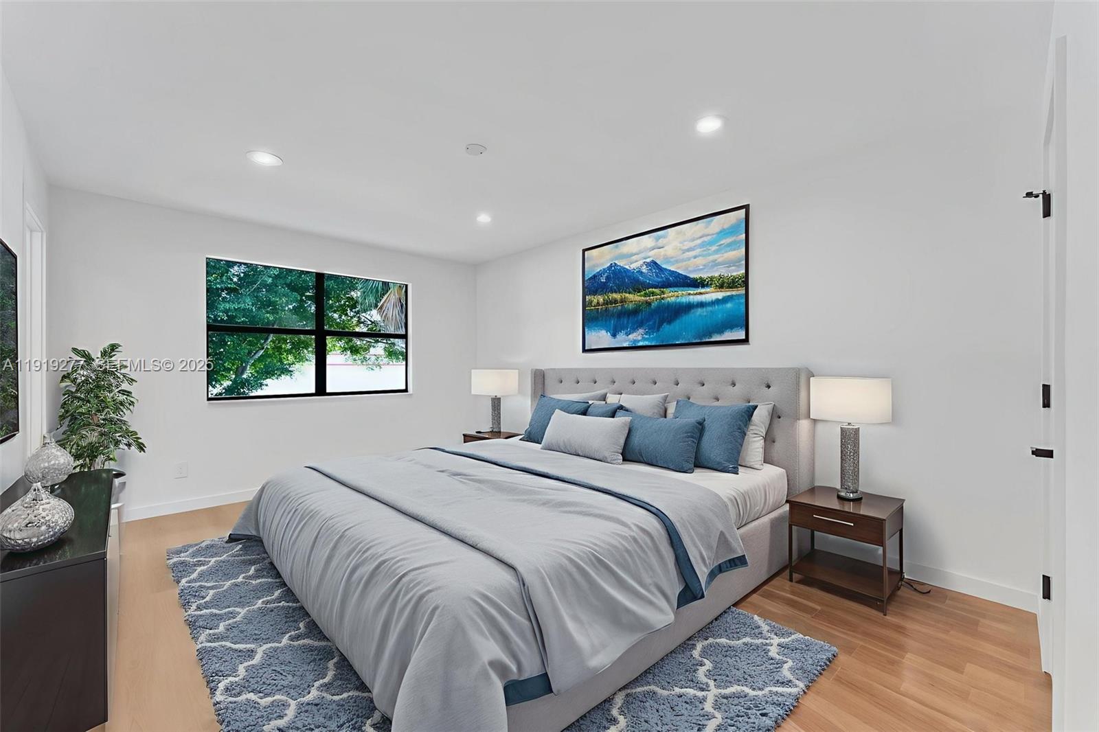 PEMBROKE POINTE SEC ONE - Residential