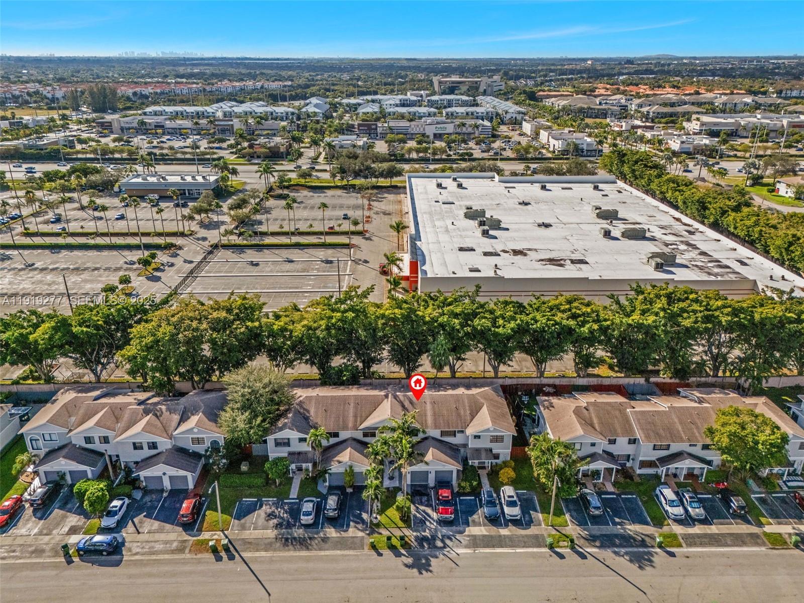 PEMBROKE POINTE SEC ONE - Residential