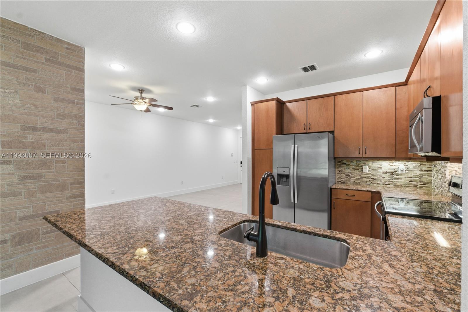 SUNBURST PROPERTIES DEVEL - Residential