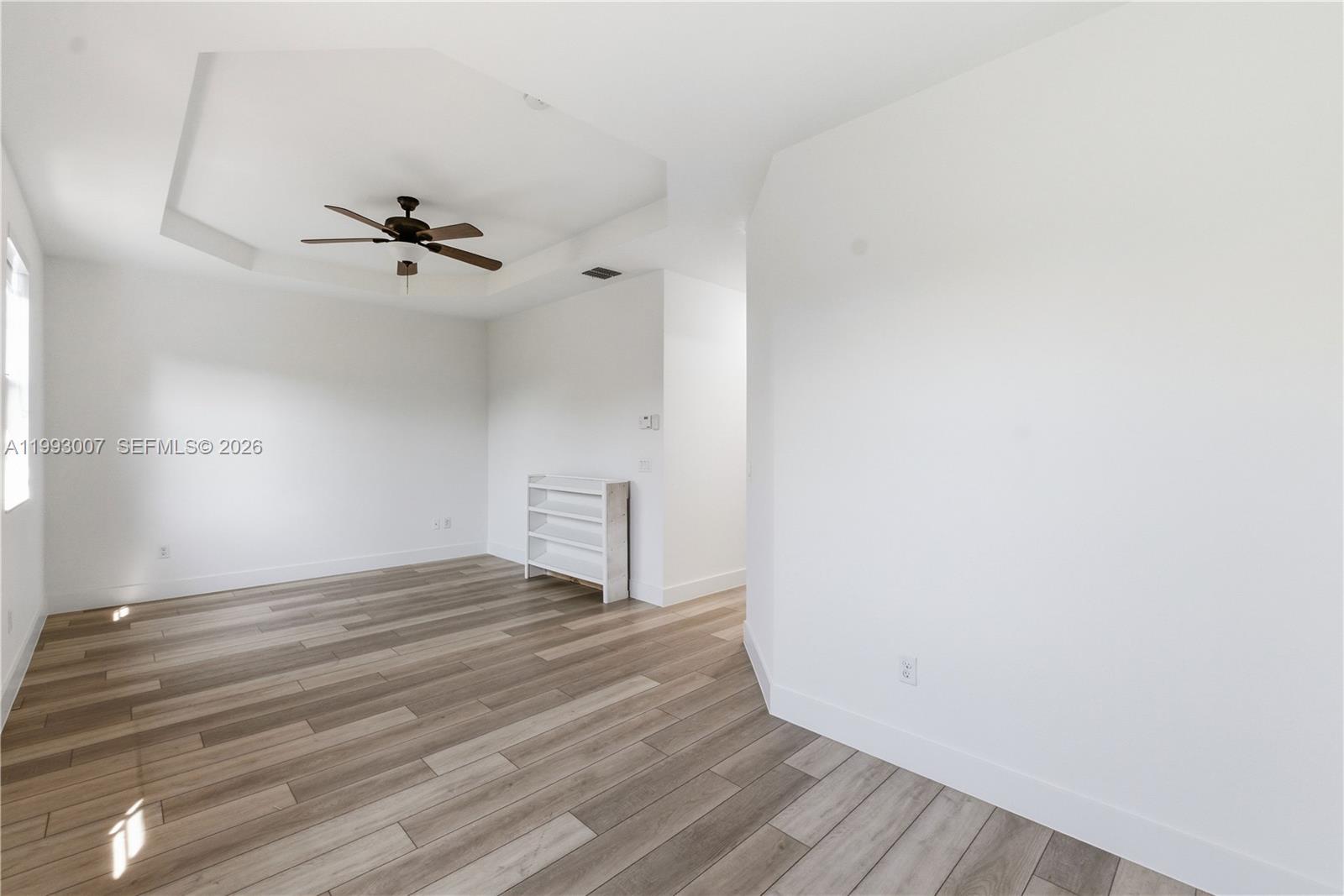 SUNBURST PROPERTIES DEVEL - Residential