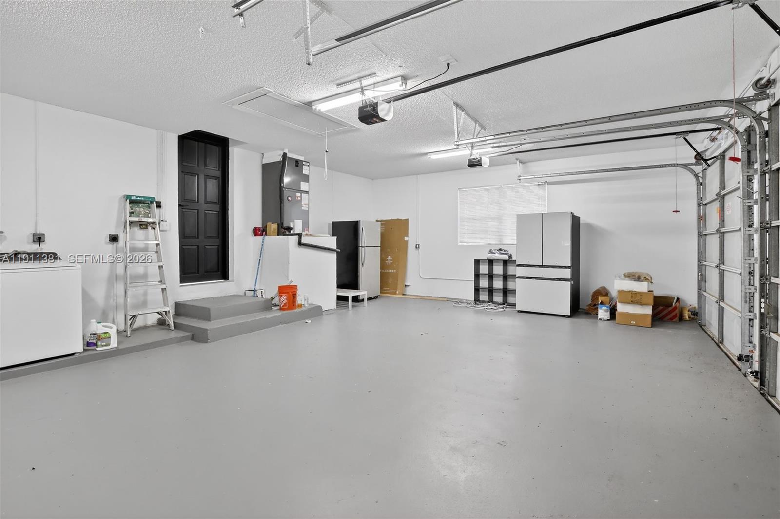 BROOKS ESTATES-PLANTATION - Residential