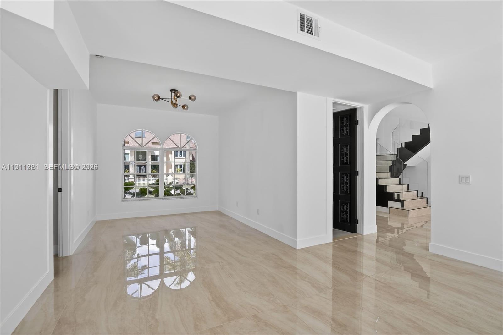 BROOKS ESTATES-PLANTATION - Residential