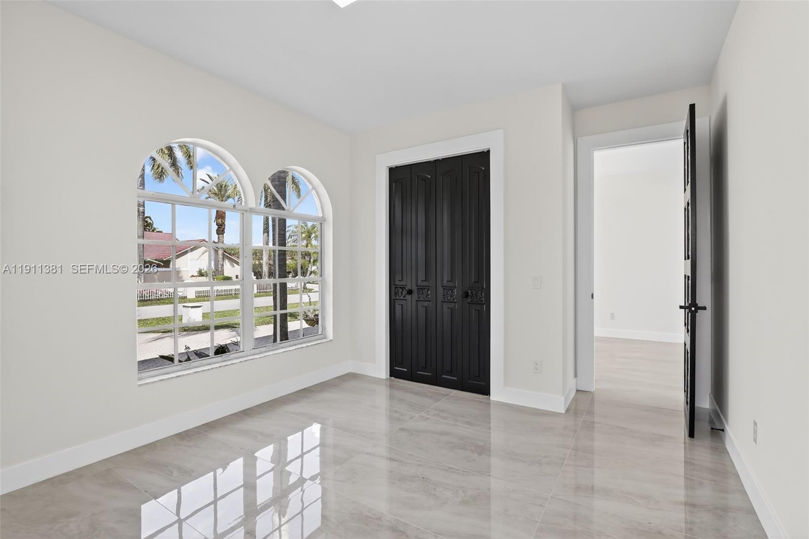 BROOKS ESTATES-PLANTATION - Residential