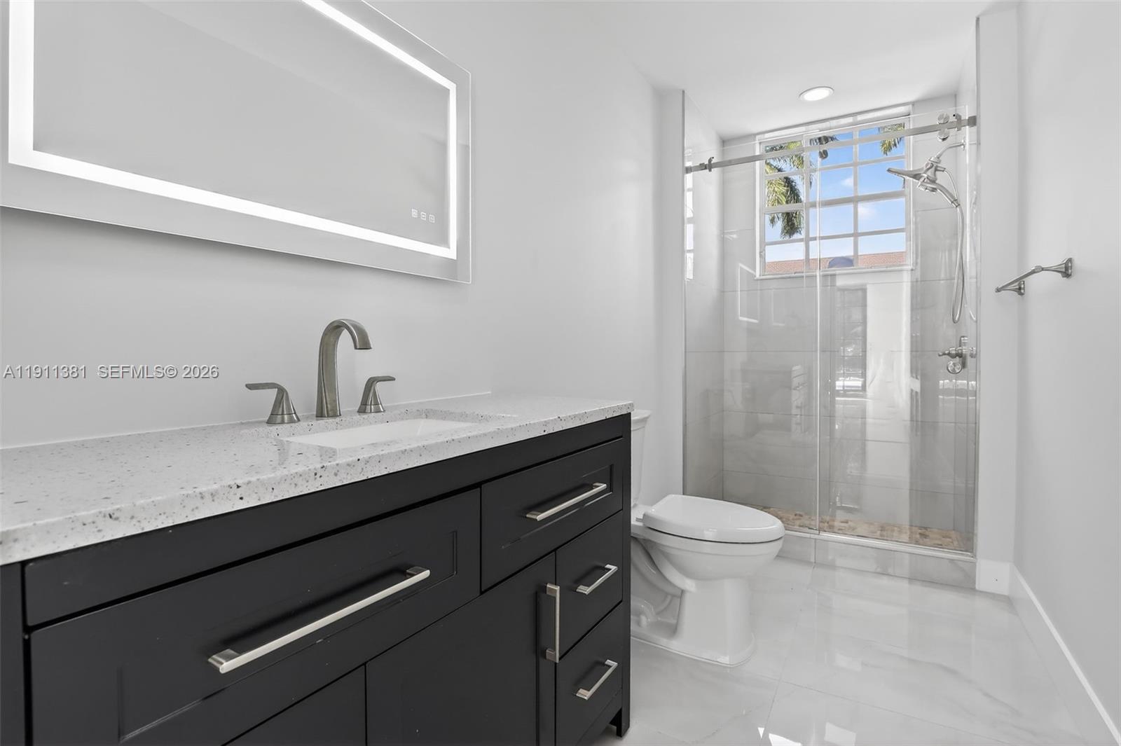 BROOKS ESTATES-PLANTATION - Residential