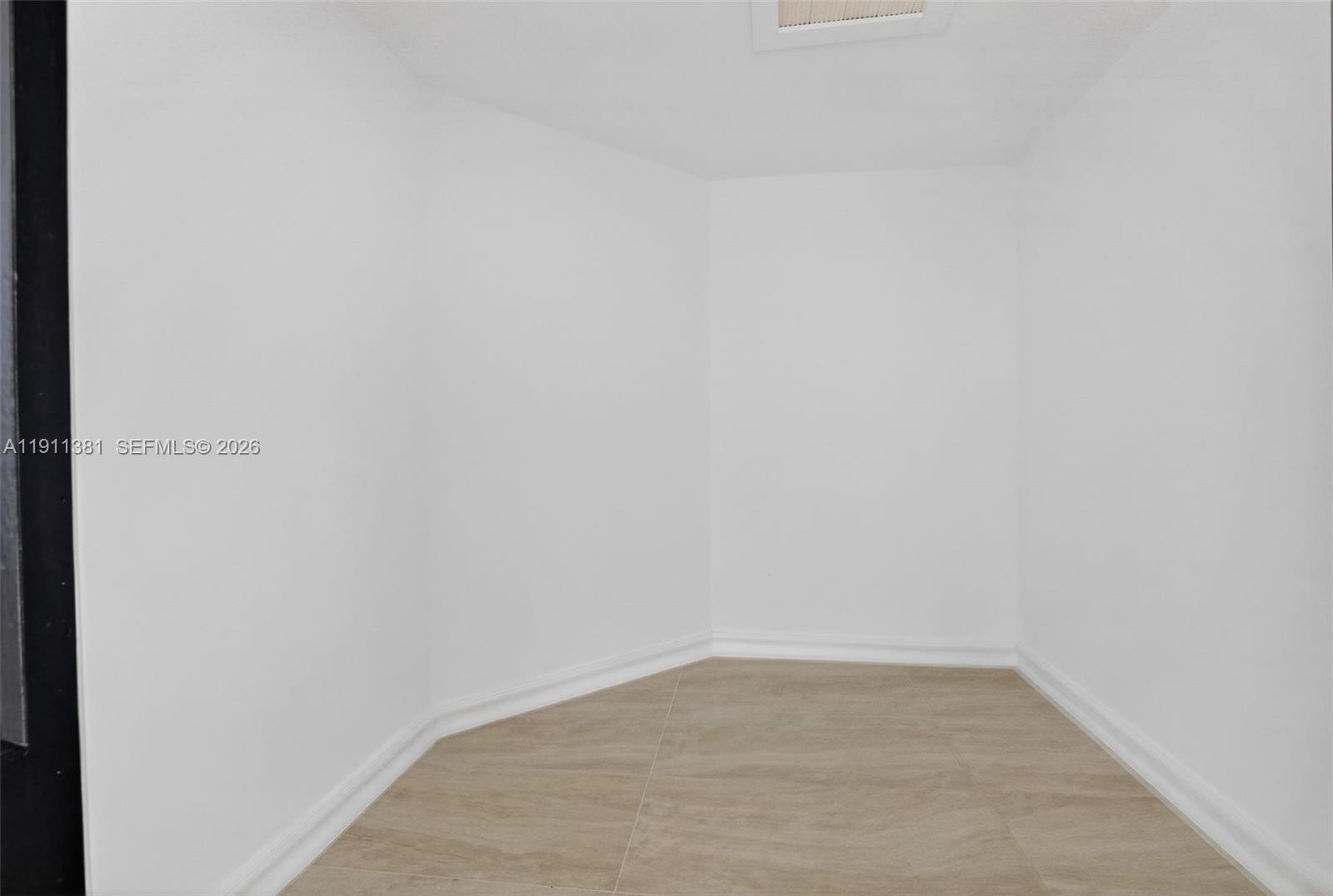 BROOKS ESTATES-PLANTATION - Residential