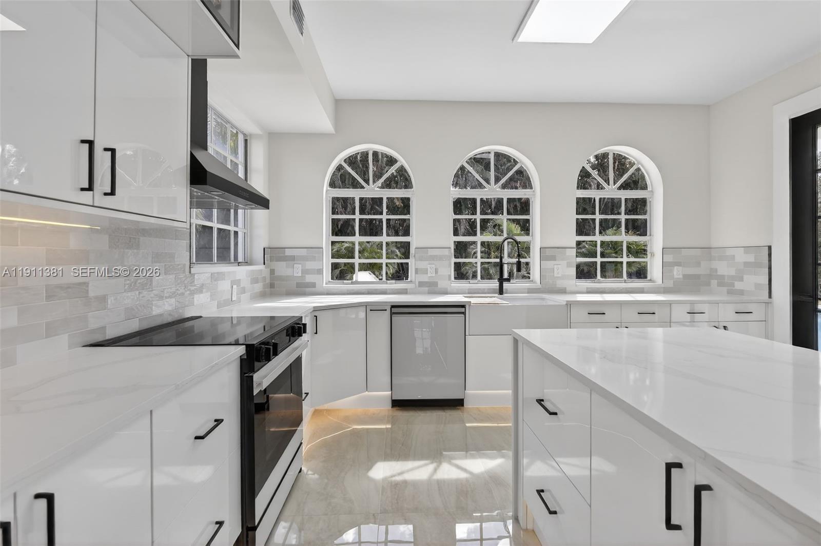 BROOKS ESTATES-PLANTATION - Residential